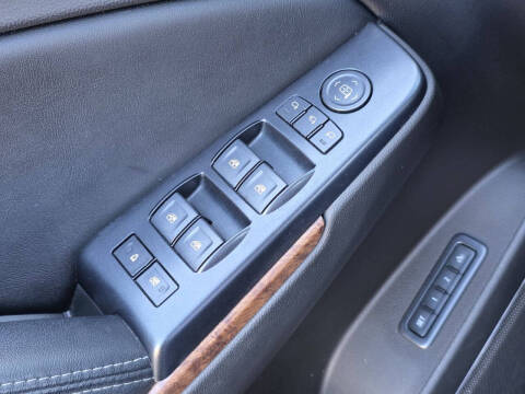 2015 Chevrolet Suburban LTZ