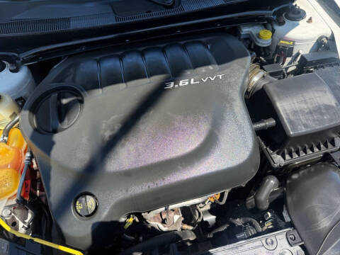2013 Chrysler 200 Limited