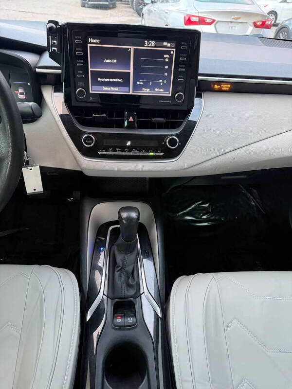 2021 Toyota Corolla LE