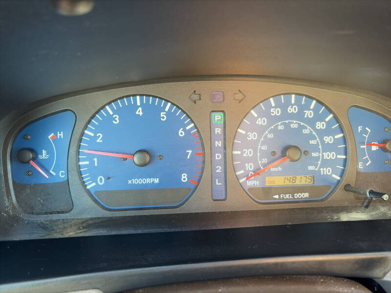 2002 Toyota Sienna LE