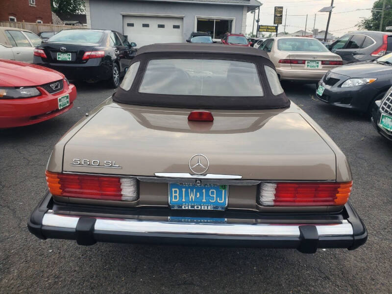 1987 Mercedes-Benz 560-Class 560 SL