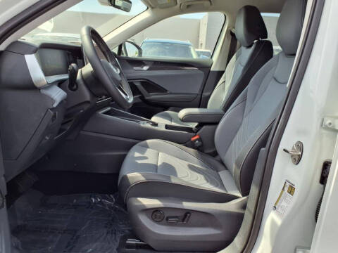 2025 Volkswagen Tiguan SE 4Motion