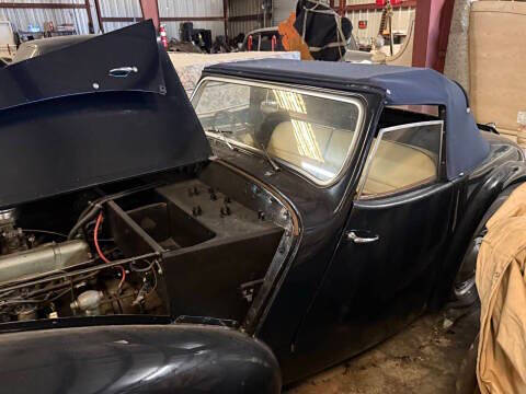 1949 Triumph 2000