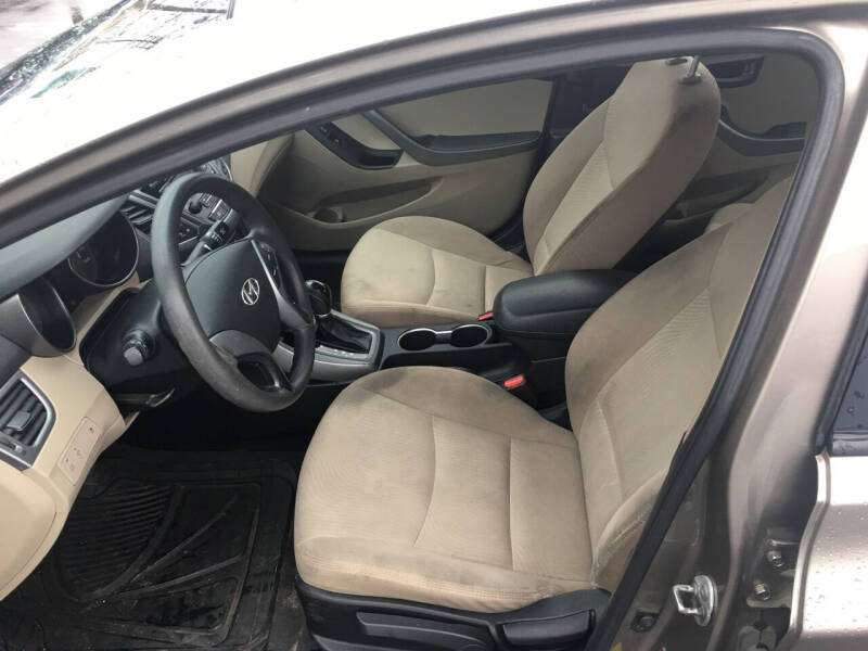 2016 Hyundai Elantra SE photo 28