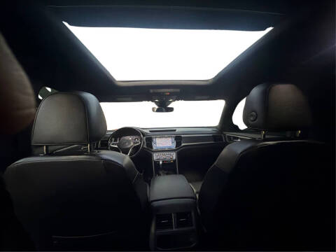 2020 Volkswagen Atlas Cross Sport V6 SEL 4Motion