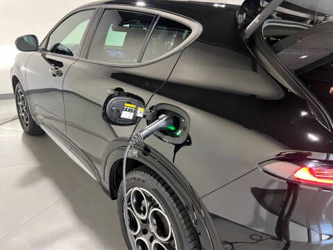 2024 Alfa Romeo Tonale Hybrid Ti