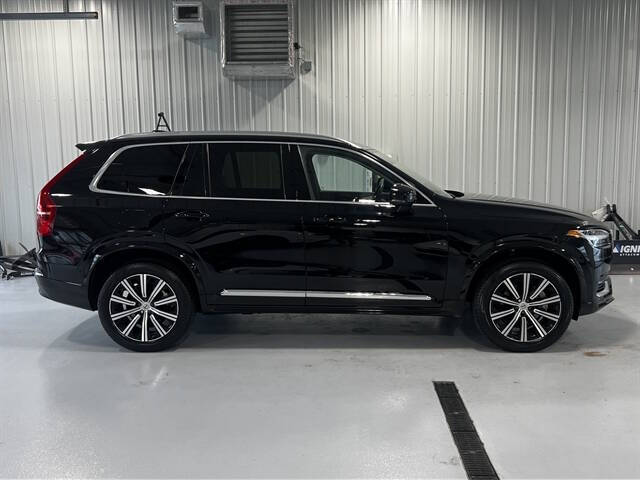 2023 Volvo XC90 B6 Plus Bright Theme 7P
