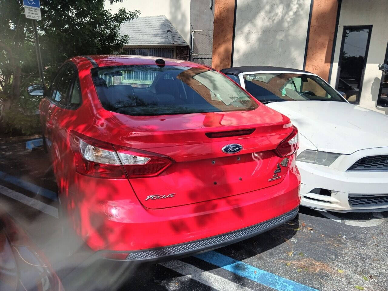 2014 Ford Focus Sedan - $6,950