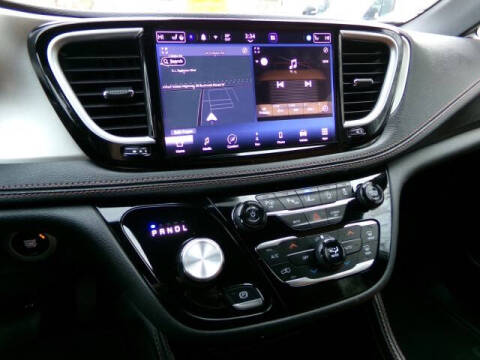 2024 Chrysler Pacifica Pinnacle