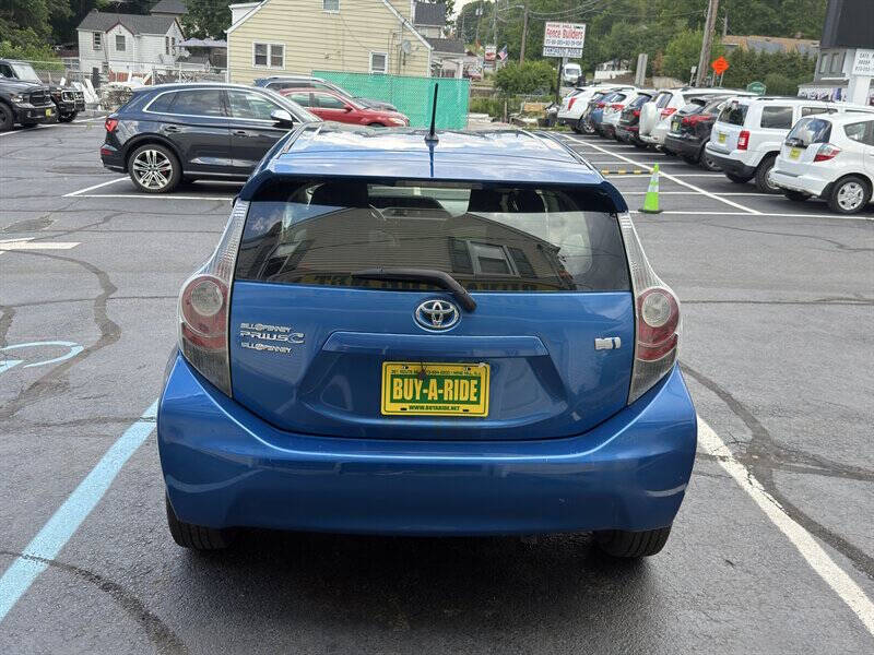 2014 Toyota Prius c One