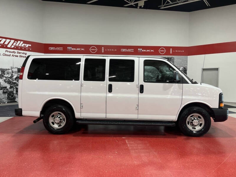 2016 Chevrolet Express LS 2500