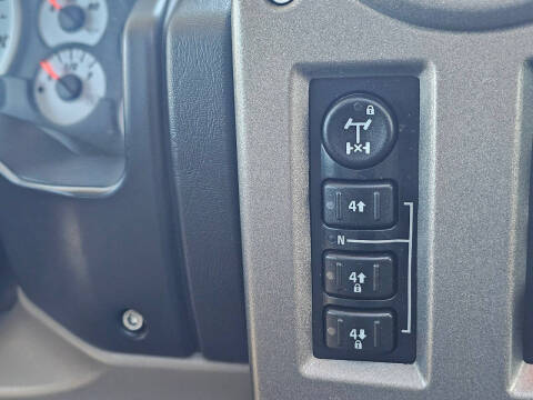 2004 HUMMER H2