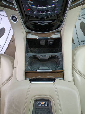 2018 Cadillac Escalade Luxury