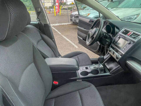 2017 Subaru Outback 2.5i