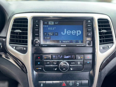 2012 Jeep Grand Cherokee Laredo