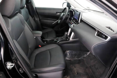 2022 Toyota Corolla Cross XLE