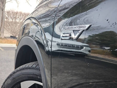 2025 Mitsubishi Outlander PHEV SEL