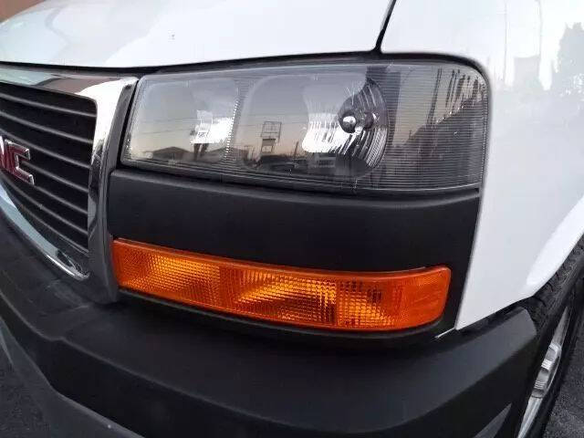 2016 GMC Savana 2500