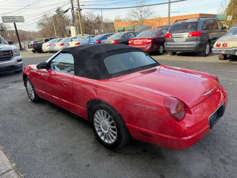 2005 Ford Thunderbird Deluxe