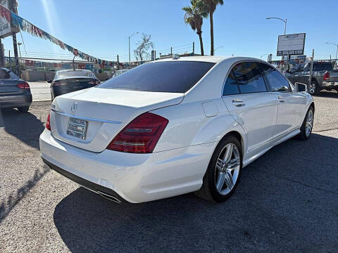 2013 Mercedes-Benz S-Class S 550