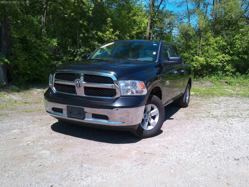2016 RAM 1500 SLT