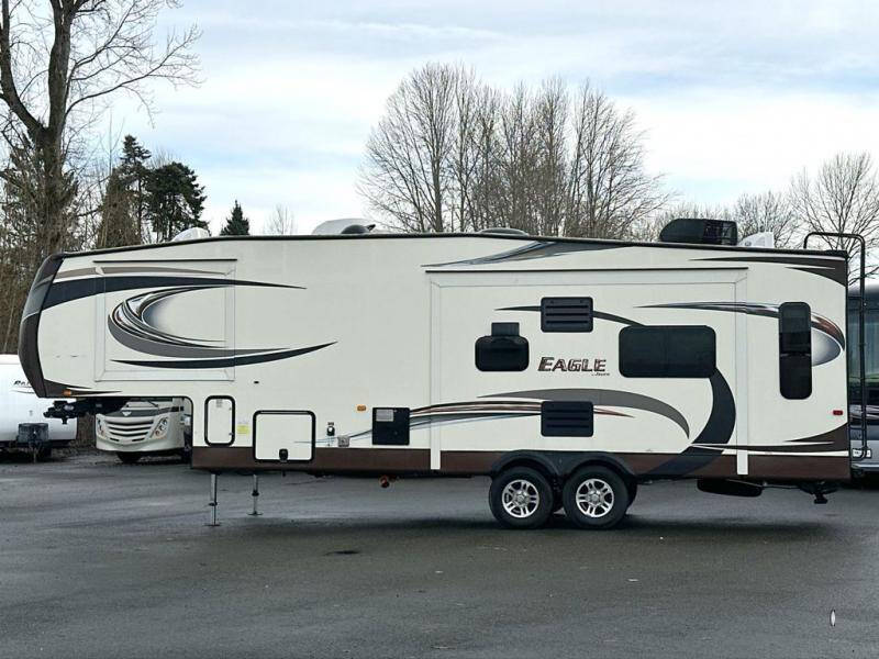 2015 Eagle 31 5RLTS