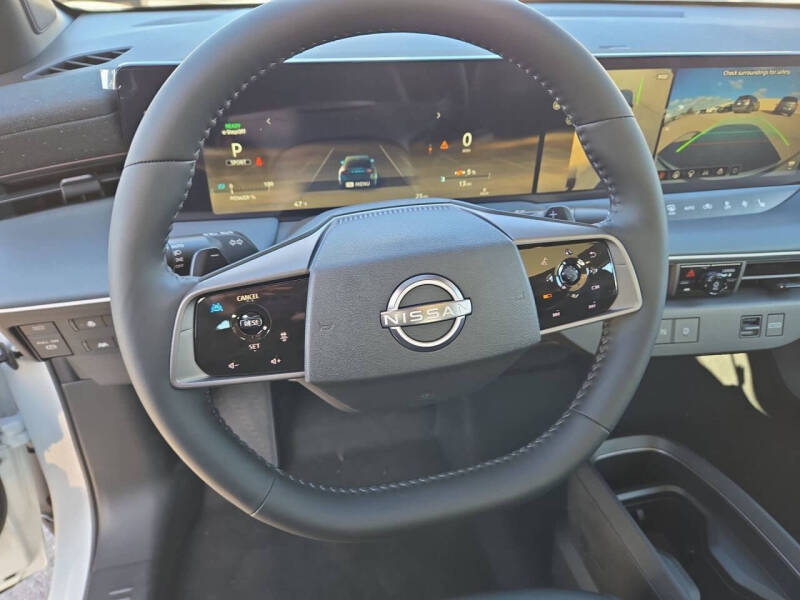 2026 Nissan LEAF Platinum+