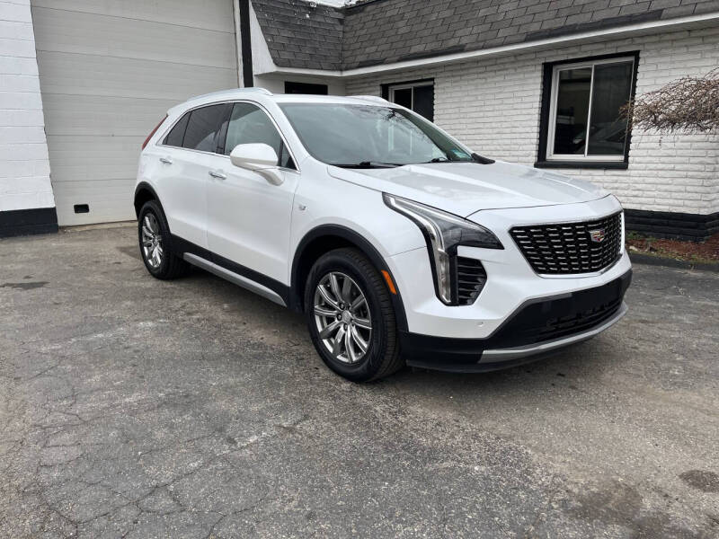 2019 Cadillac XT4 Premium Luxury