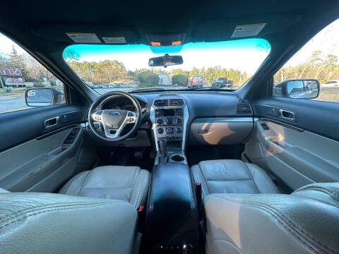 2014 Ford Explorer