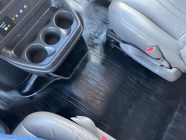 2023 Chevrolet Express 2500