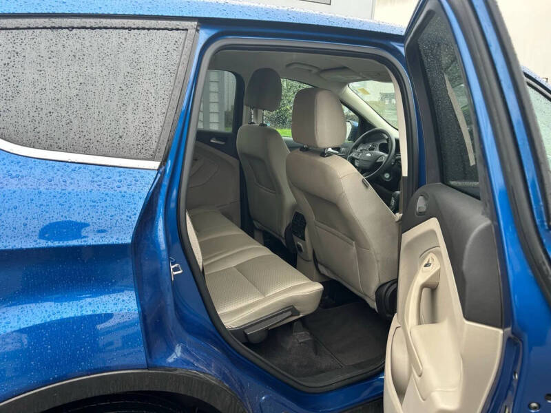 2017 Ford Escape SE