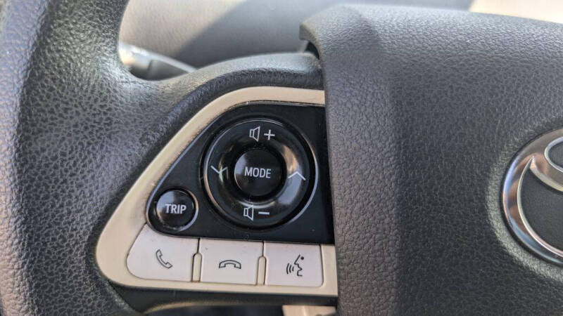 2017 Toyota Prius One