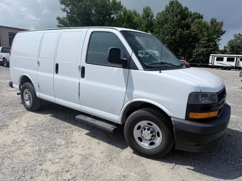 2021 Chevrolet Express 2500