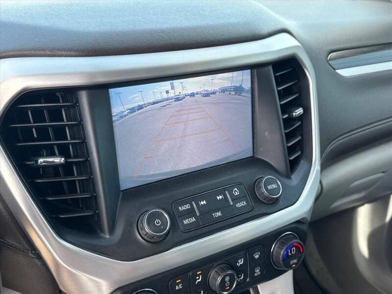 2019 GMC Acadia SLT-1