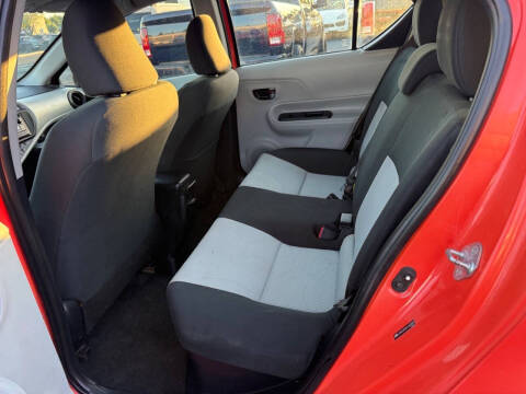 2012 Toyota Prius c Two