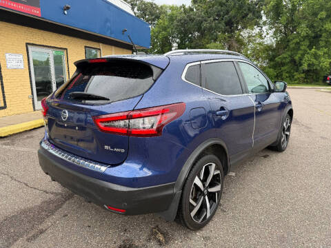 2020 Nissan Rogue Sport SL