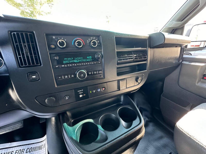 2019 Chevrolet Express 2500