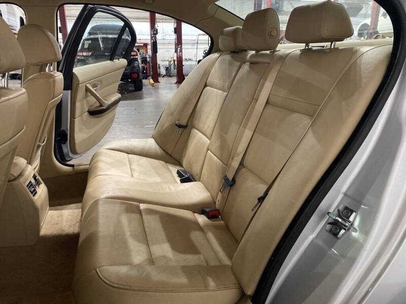 2009 BMW 3 Series 328i