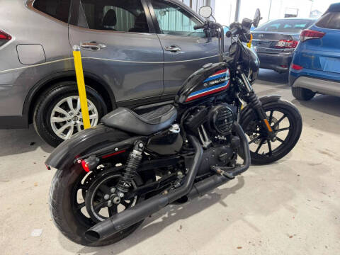 2022 Harley-Davidson XL883N Iron 883