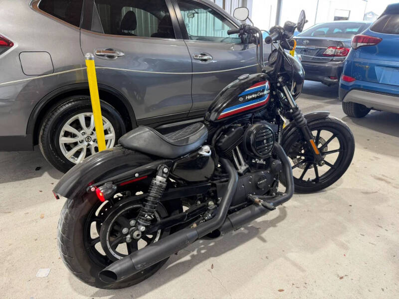 2022 Harley-Davidson XL883N Iron 883