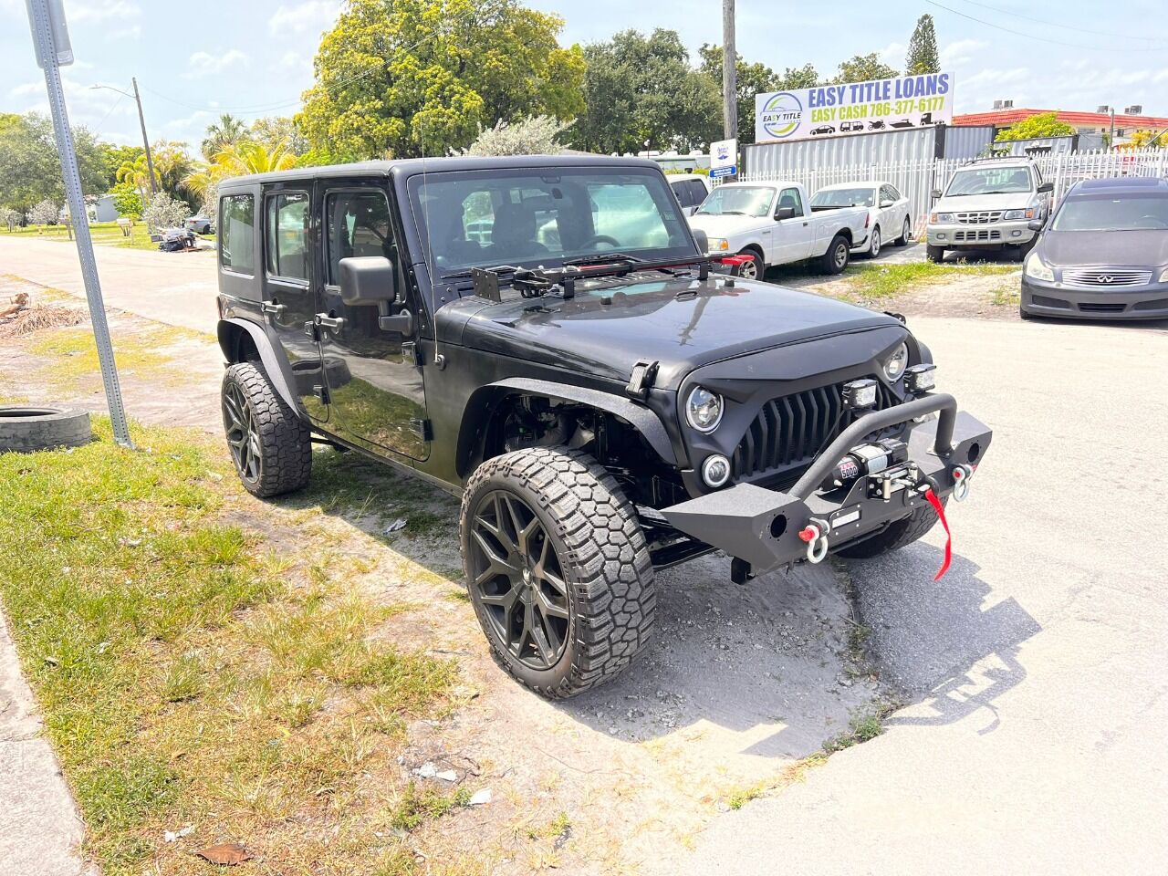 2014 Jeep Wrangler Unlimited  - $21,500
