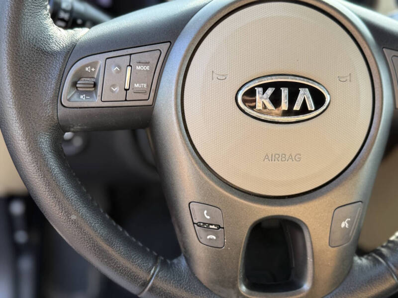 2012 Kia Soul !
