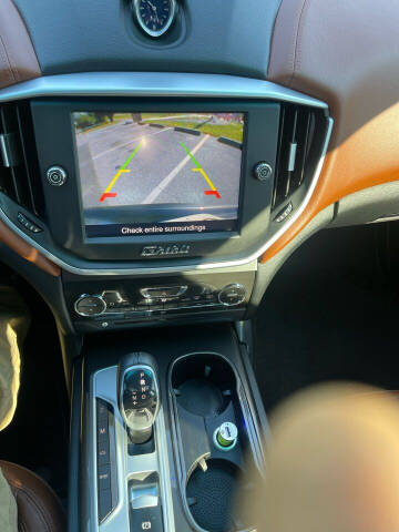 2015 Maserati Ghibli