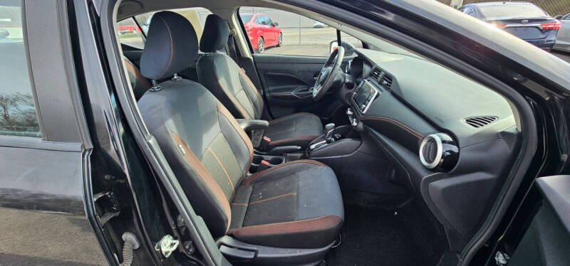 2020 Nissan Versa SR