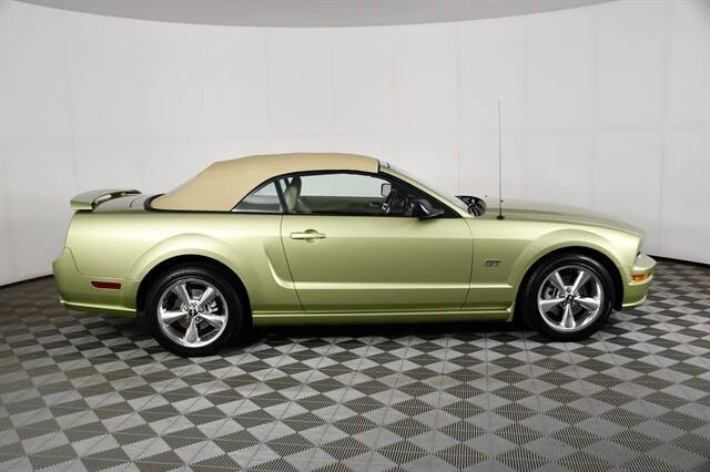 2006 Ford Mustang