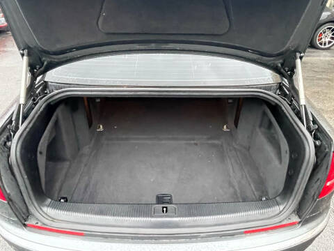 2008 Audi S8 quattro