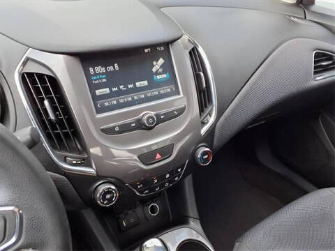 2017 Chevrolet Cruze LT Auto