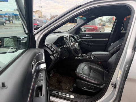 2017 Ford Explorer Sport