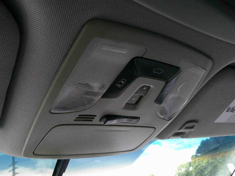 2015 Toyota Sienna XLE 8-Passenger