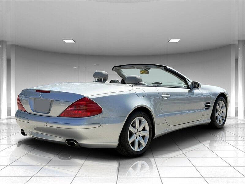 2003 Mercedes-Benz SL-Class 9